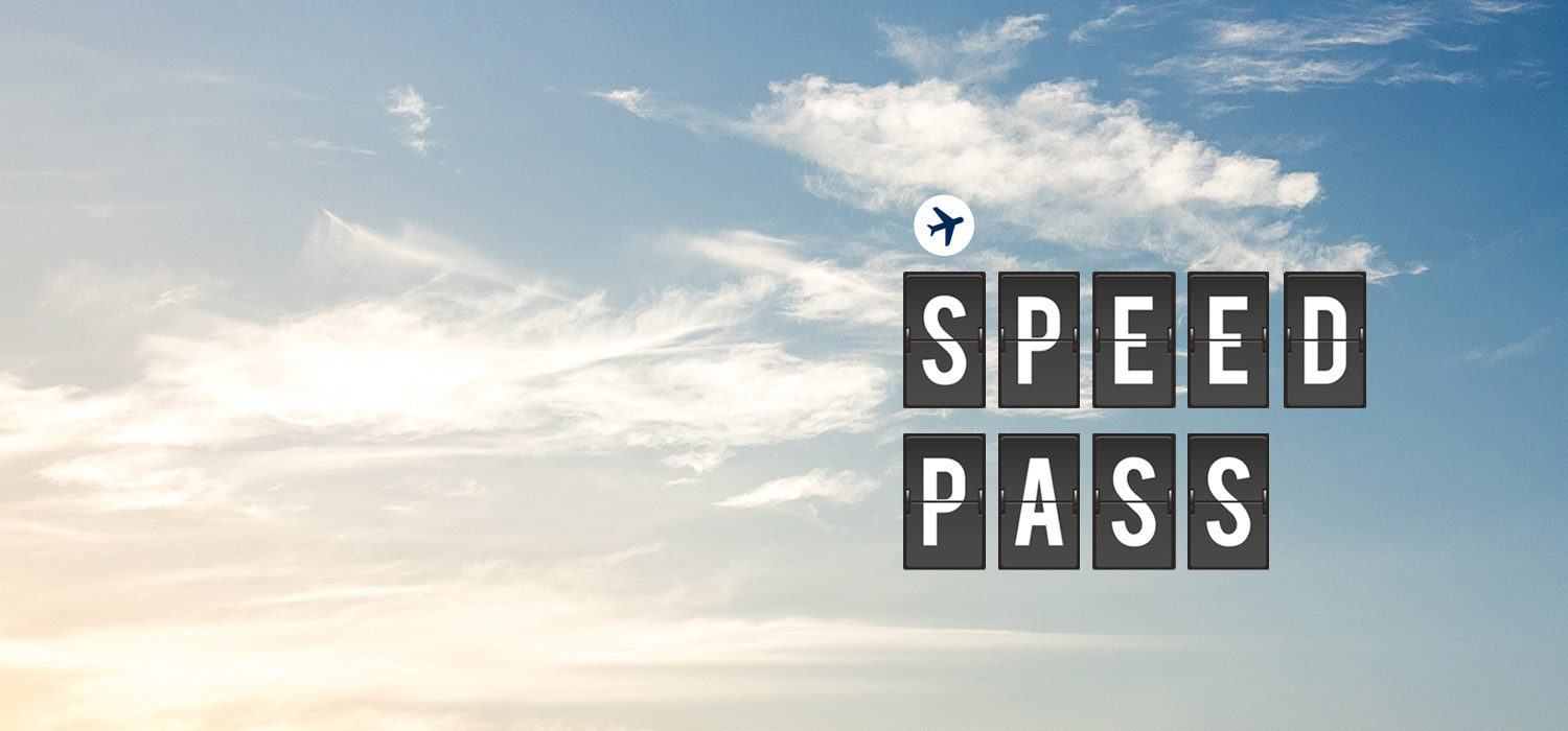 Promotional banner for Azores Airlines SpeedPass, showcasing priority airport services and a smoother travel experience.